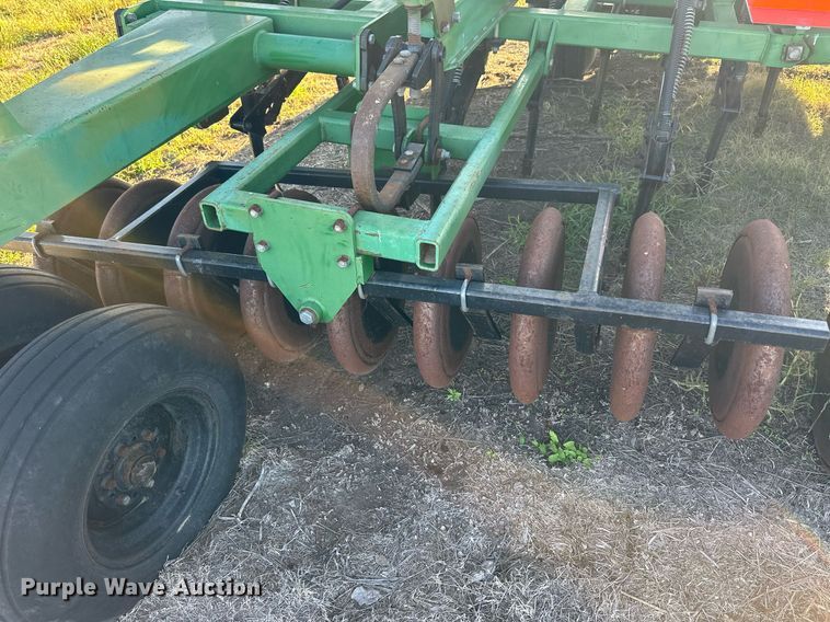 image for item NP9640 Great Plains  air seeder