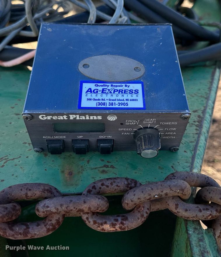 image for item NP9640 Great Plains  air seeder