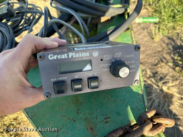 image for item NP9640 Great Plains  air seeder