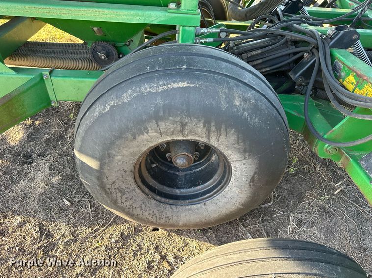 image for item NP9640 Great Plains  air seeder