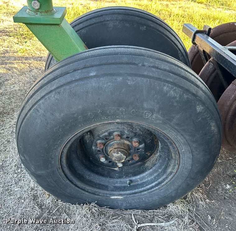 image for item NP9640 Great Plains  air seeder