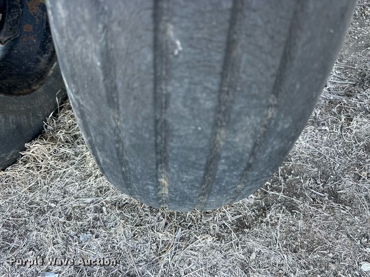 image for item NP9640 Great Plains  air seeder