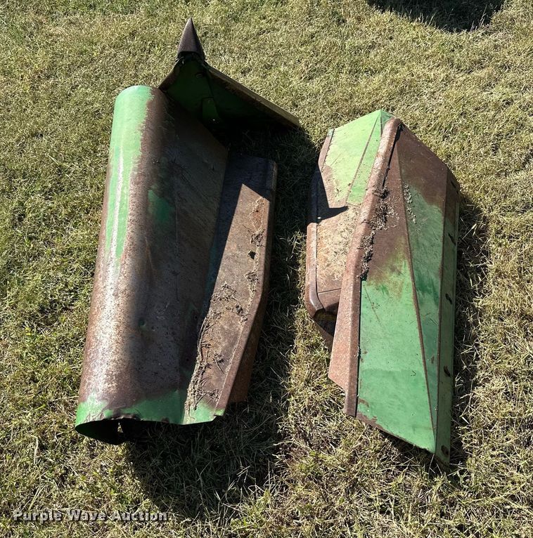 image for item NP9651 John Deere 853  all-crop head