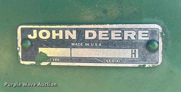 image for item NP9651 John Deere 853  all-crop head
