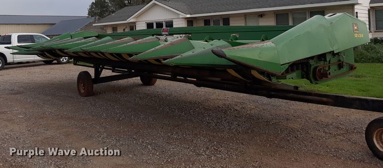 image for item NV9314 John Deere 1253A  all-crop head