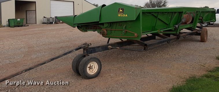 image for item NV9314 John Deere 1253A  all-crop head
