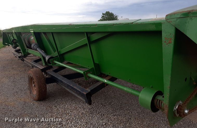 image for item NV9314 John Deere 1253A  all-crop head