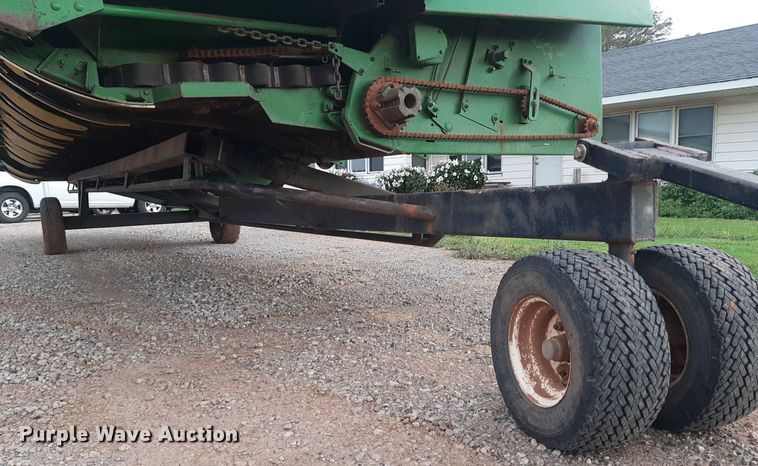 image for item NV9314 John Deere 1253A  all-crop head