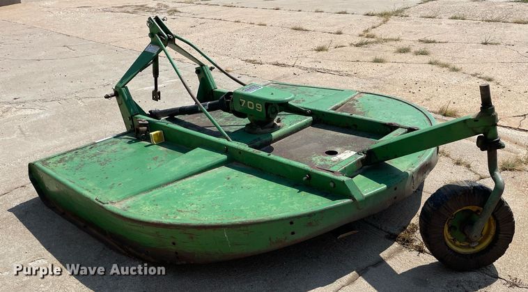 image for item NX9759 John Deere 709 rotary mower