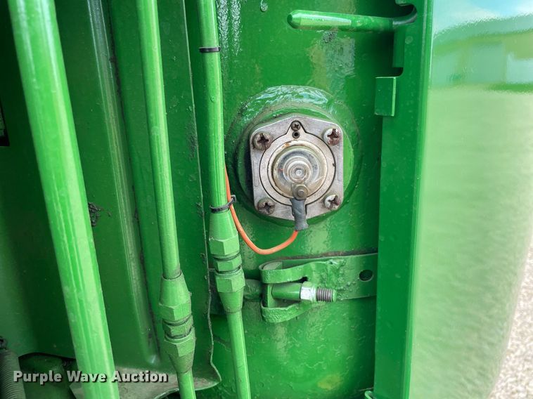 image for item NX9761 1963 John Deere 4010 tractor