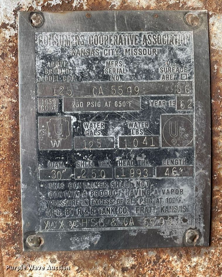 image for item NX9761 1963 John Deere 4010 tractor