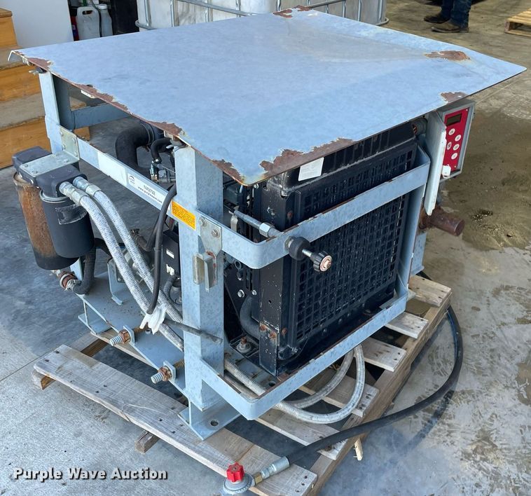 image for item NX9792 Kubota DG972-ES  engine