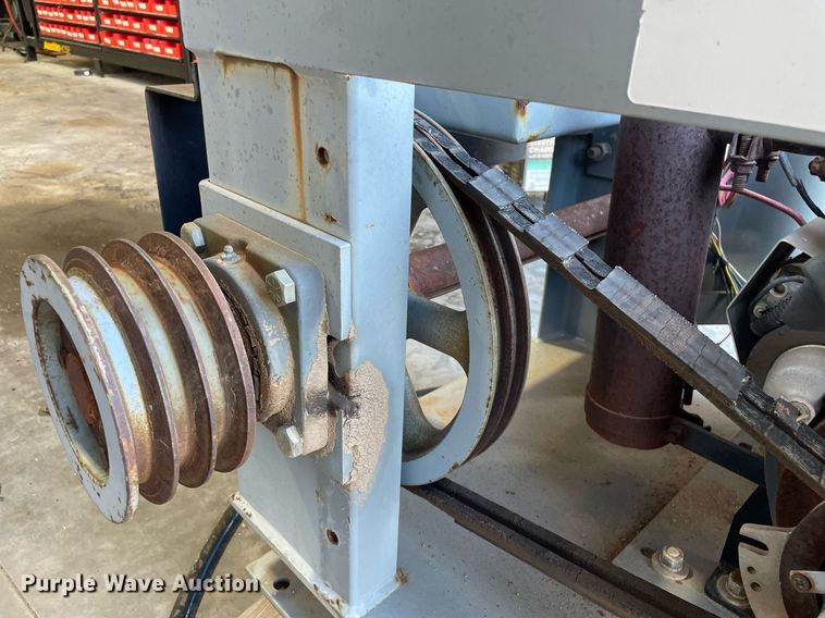 image for item NX9792 Kubota DG972-ES  engine