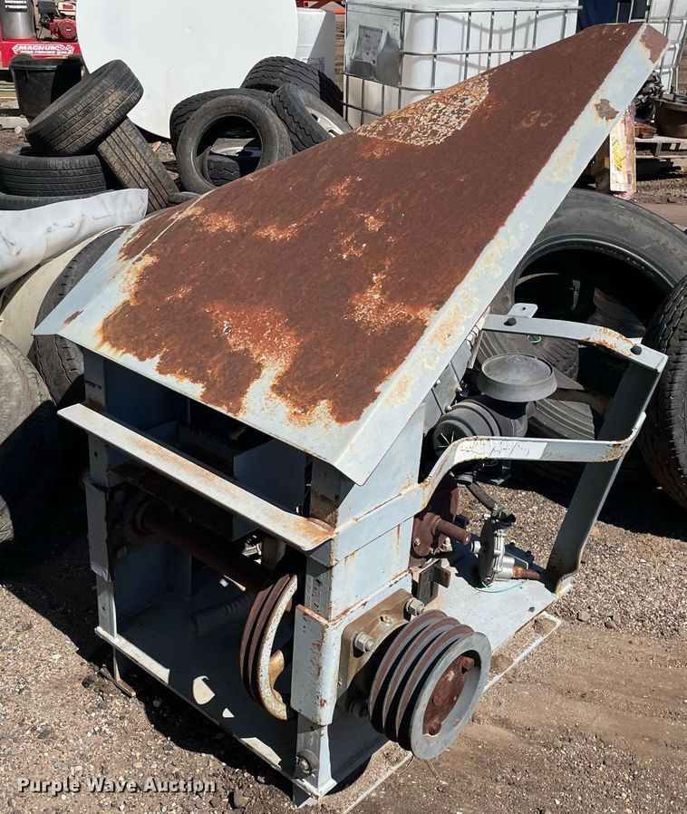 image for item NX9792 Kubota DG972-ES  engine