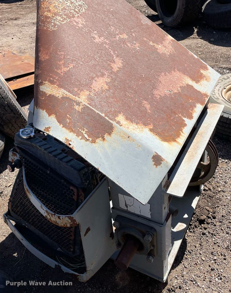 image for item NX9792 Kubota DG972-ES  engine