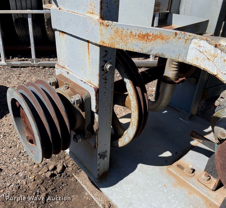 image for item NX9792 Kubota DG972-ES  engine