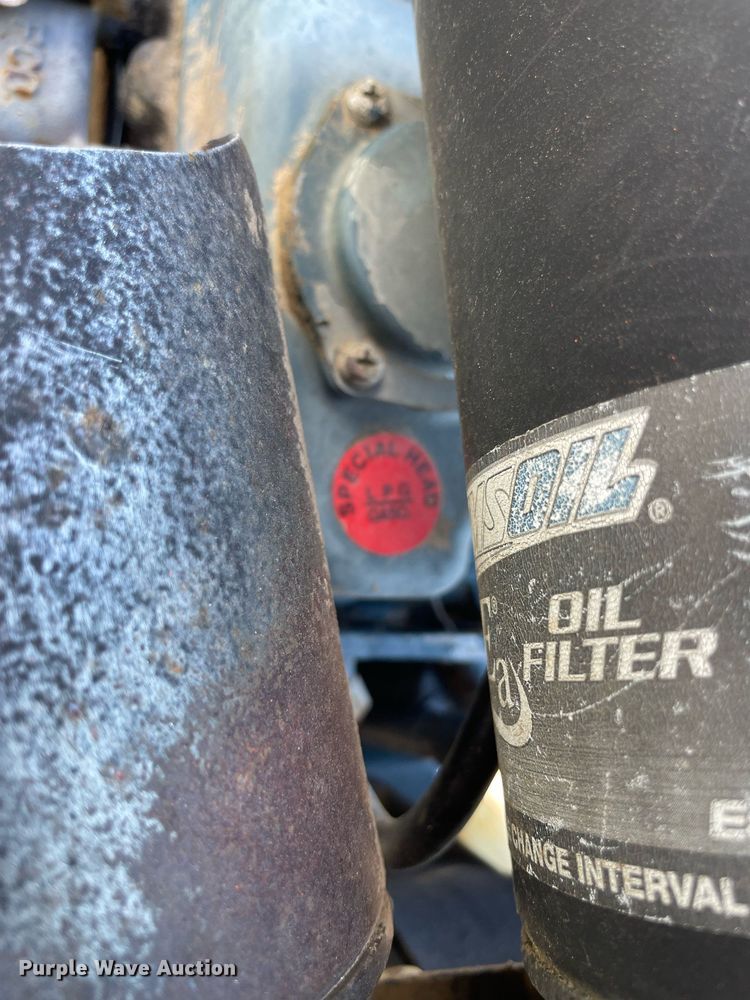 image for item NX9792 Kubota DG972-ES  engine