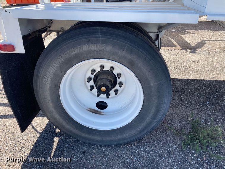 image for item NX9793 1979 Titan  grain trailer