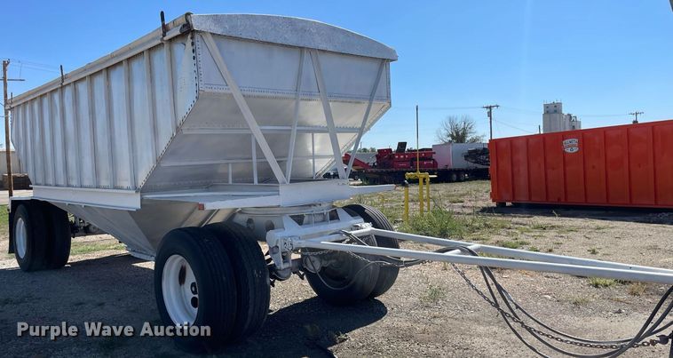 image for item NX9794 1979 Doonan  pup grain trailer