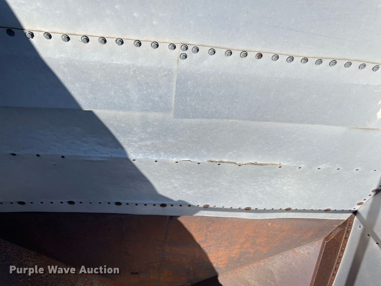 image for item NX9794 1979 Doonan  pup grain trailer