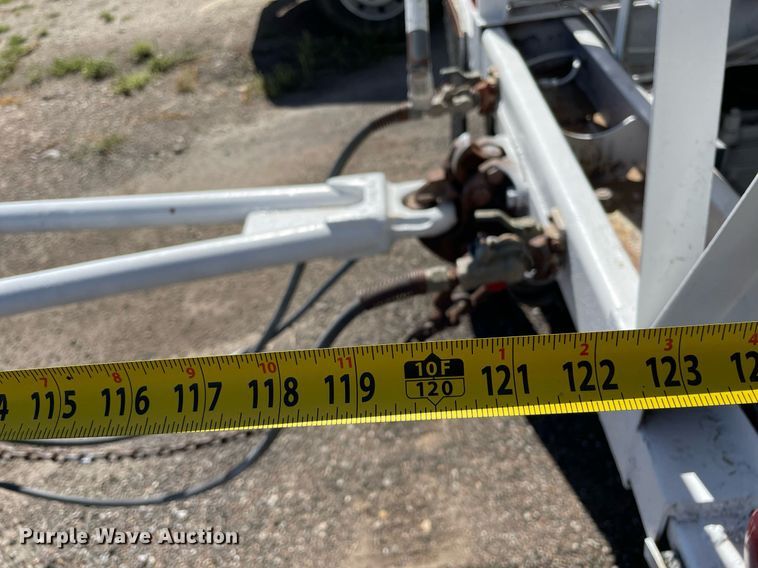 image for item NX9794 1979 Doonan  pup grain trailer