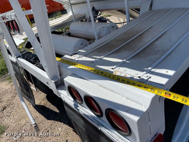 image for item NX9794 1979 Doonan  pup grain trailer