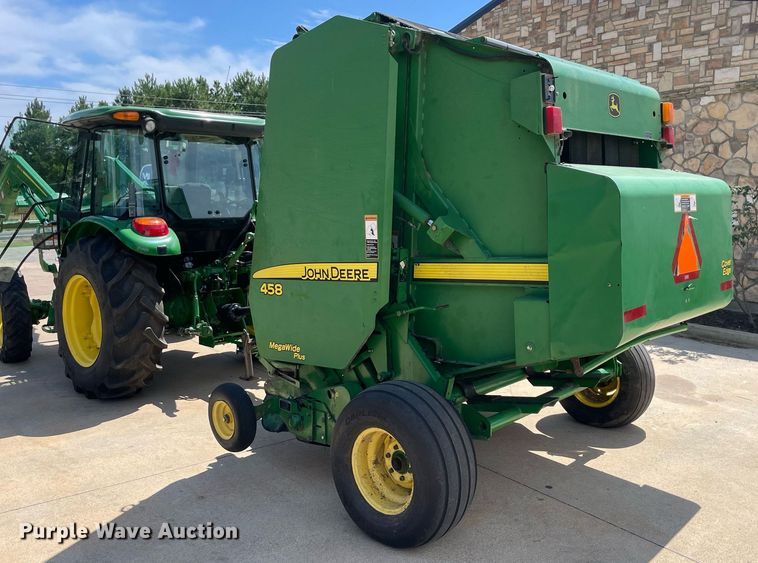 image for item NY9819 2008 John Deere 458  round baler