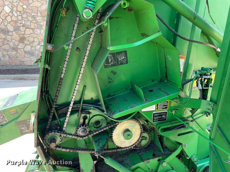 image for item NY9819 2008 John Deere 458  round baler