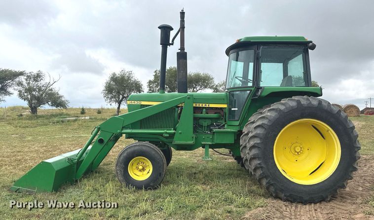 image for item OC9488 1976 John Deere 4430W  tractor