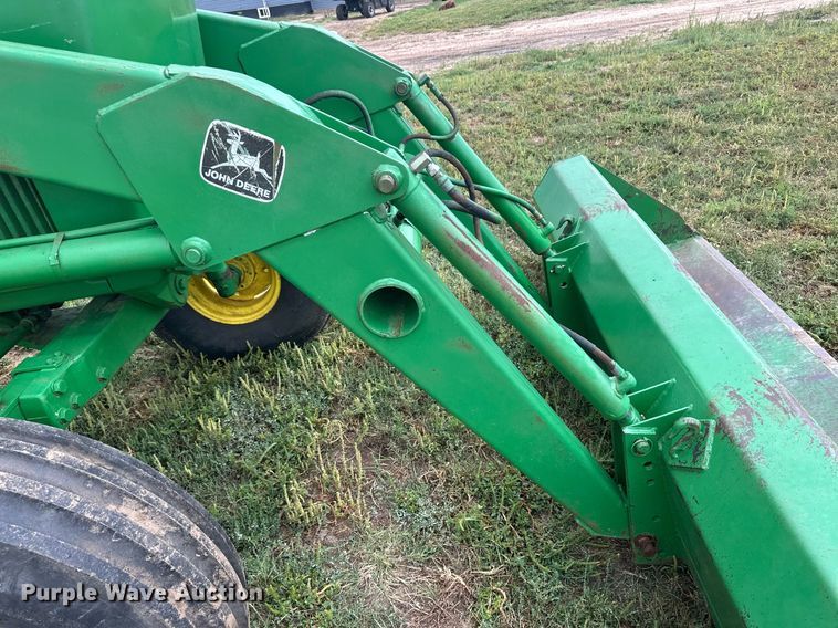 image for item OC9488 1976 John Deere 4430W  tractor