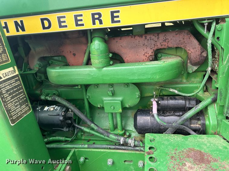 image for item OC9488 1976 John Deere 4430W  tractor
