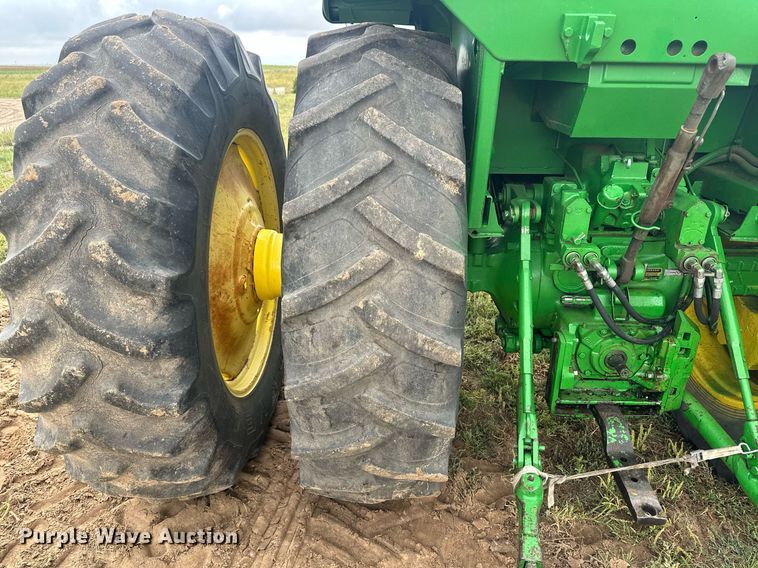 image for item OC9488 1976 John Deere 4430W  tractor