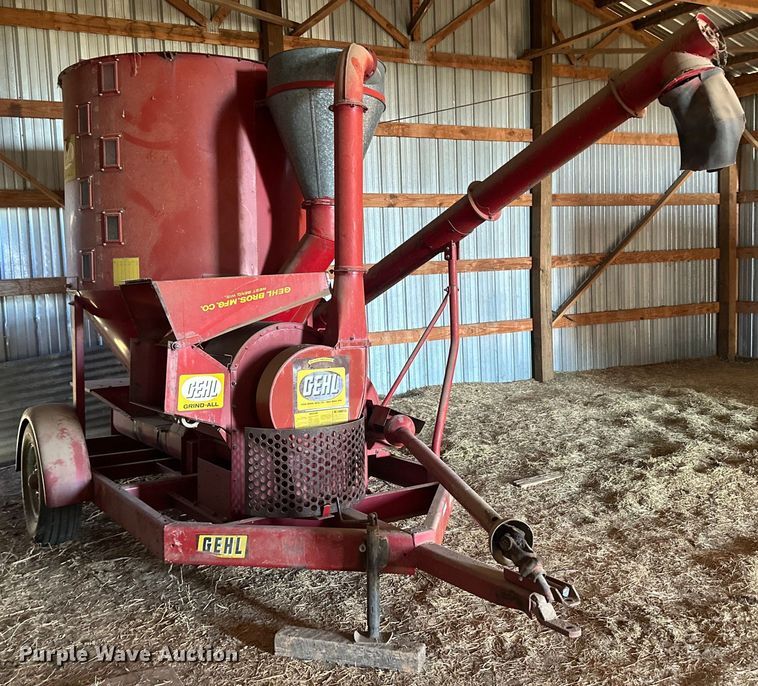 image for item OC9494 Gehl 65MX  feed grinder/mixer