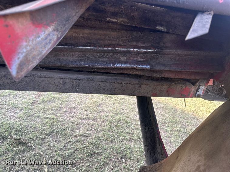 image for item OC9527 Case 8840  swather / windrower