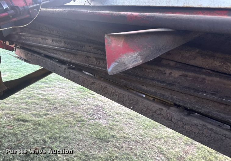 image for item OC9527 Case 8840  swather / windrower