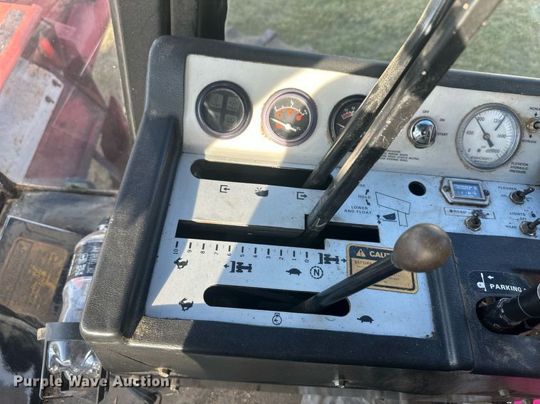 image for item OC9527 Case 8840  swather / windrower