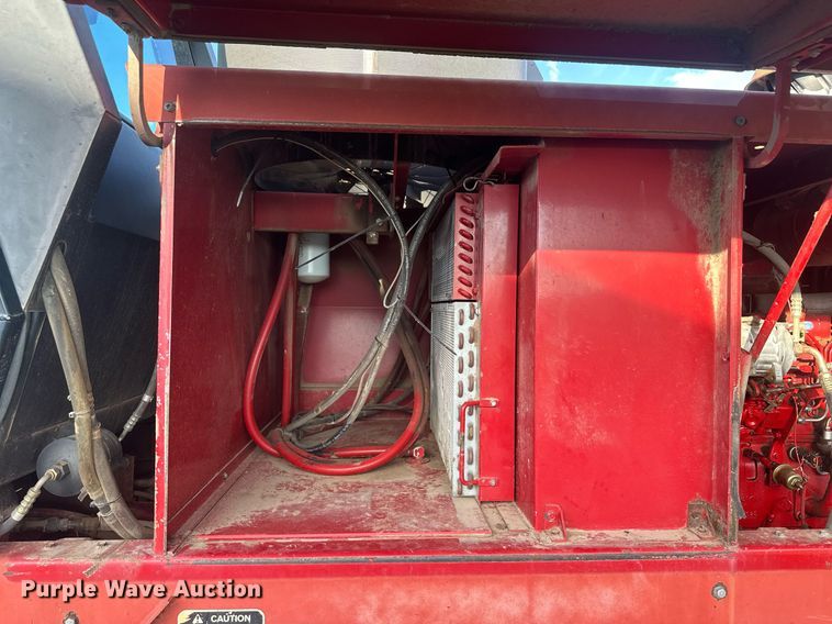 image for item OC9527 Case 8840  swather / windrower