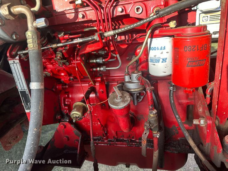 image for item OC9527 Case 8840  swather / windrower