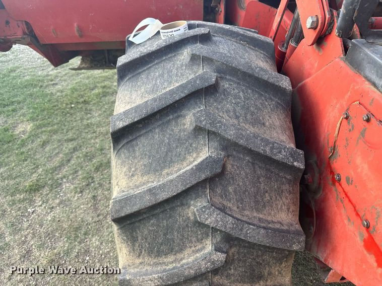 image for item OC9527 Case 8840  swather / windrower