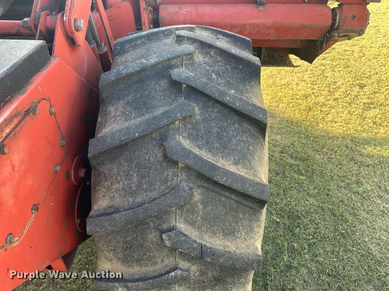 image for item OC9527 Case 8840  swather / windrower