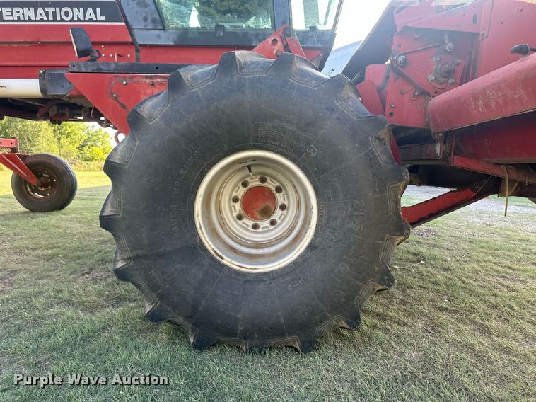 image for item OC9527 Case 8840  swather / windrower