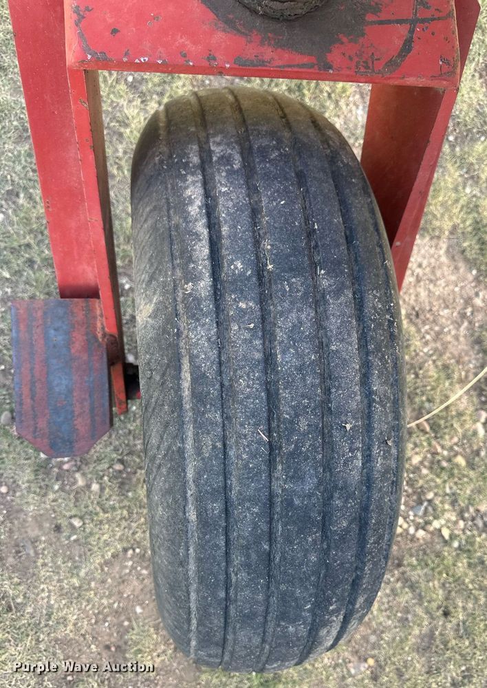 image for item OC9527 Case 8840  swather / windrower