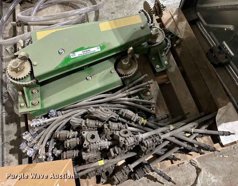 image for item OF9040 John Deere  hydraulic drive kit