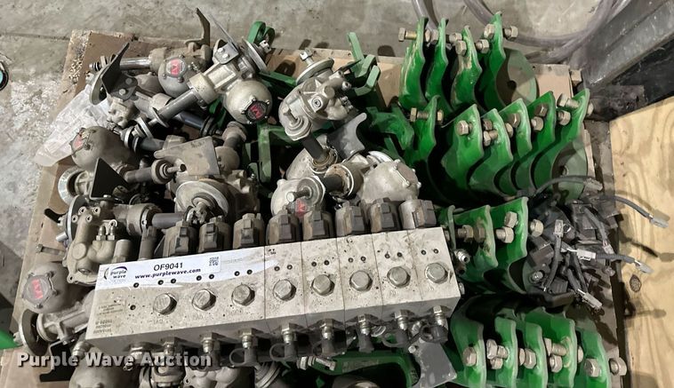 image for item OF9041 AG Leader  ISO eight-channel down pressure system