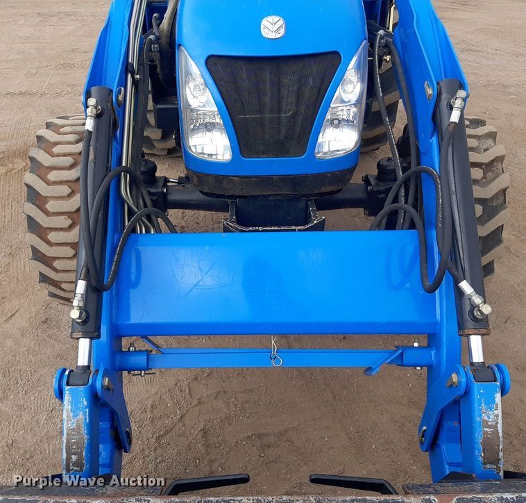 image for item OF9434 2007 New Holland TC55DA  MFWD tractor