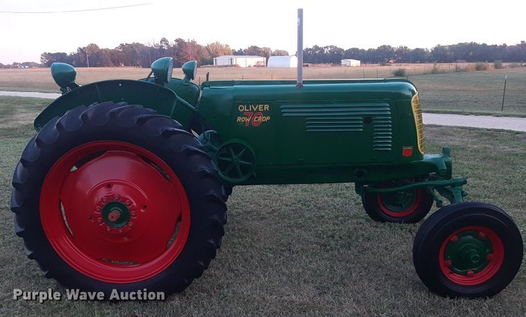 image for item OF9444 1945 Oliver 70  tractor