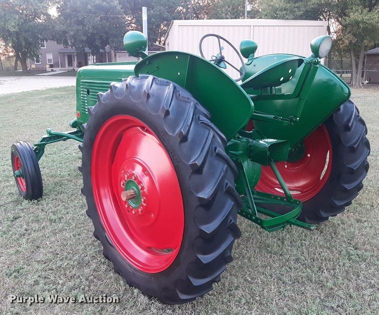image for item OF9444 1945 Oliver 70  tractor