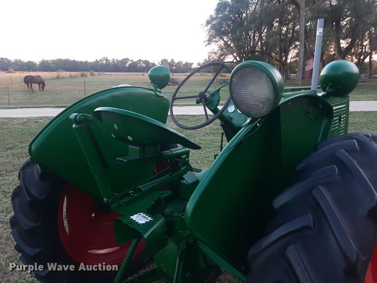 image for item OF9444 1945 Oliver 70  tractor