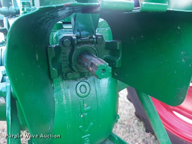 image for item OF9444 1945 Oliver 70  tractor