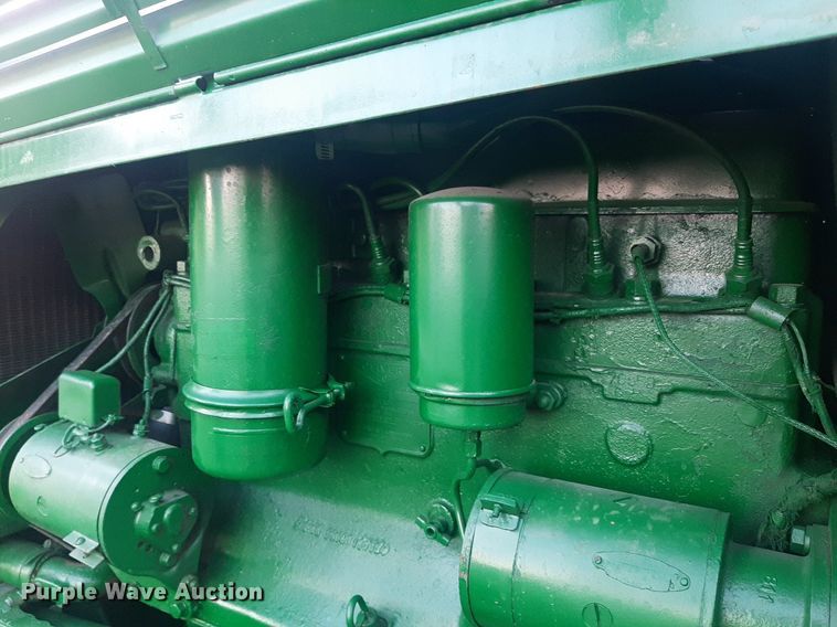 image for item OF9444 1945 Oliver 70  tractor